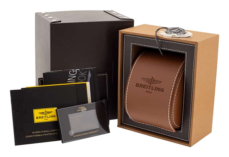 Breitling Super Avenger II A13371